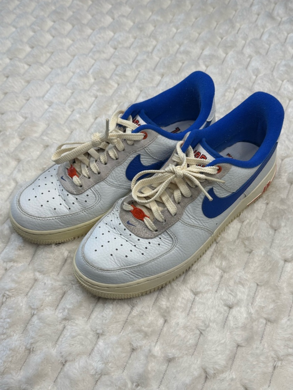 Nike WMNS Air Force 1 '07 LX Command Force - DR0148-100 - 10 / Men 8.5